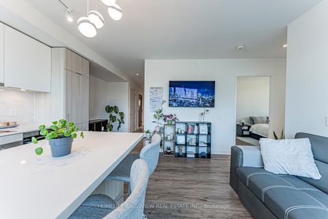 Photo 17 at 923 - 15 Queens Quay E, Waterfront Communities C8, Toronto