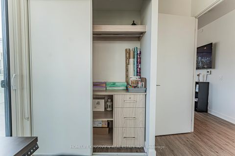 Photo 27 at 923 - 15 Queens Quay E, Waterfront Communities C8, Toronto