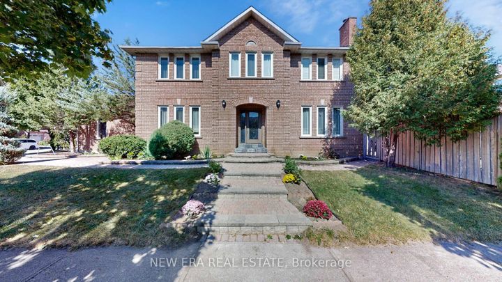 Photo 0 at 1380 Daniel Creek Road, East Credit, Mississauga