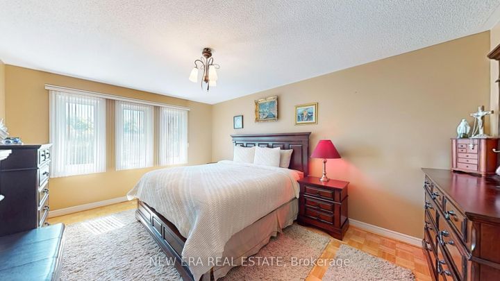 Photo 21 at 1380 Daniel Creek Road, East Credit, Mississauga