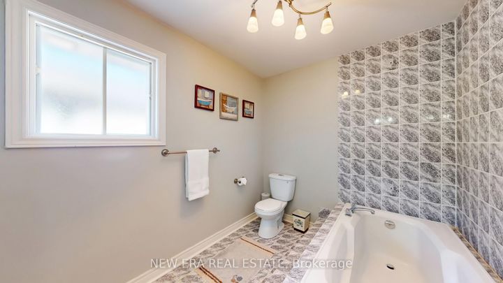 Photo 26 at 1380 Daniel Creek Road, East Credit, Mississauga