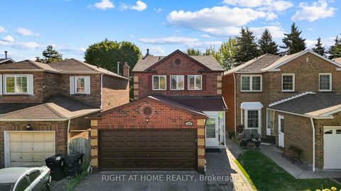 Photo 1 at 105 Hupfield Trail, Malvern, Toronto