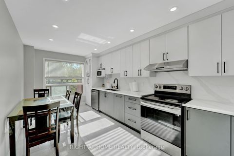 Photo 11 at 105 Hupfield Trail, Malvern, Toronto