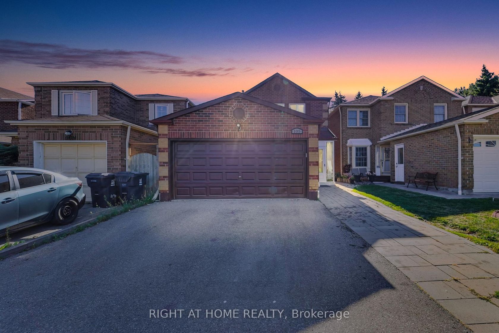 105 Hupfield Trail, Malvern, Toronto 