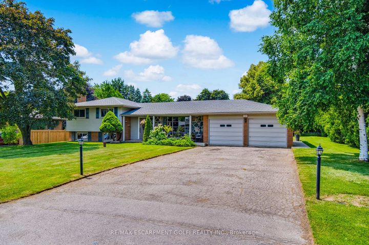 Photo 4 at 5 Westmoreland Road, Rural Flamborough, Hamilton
