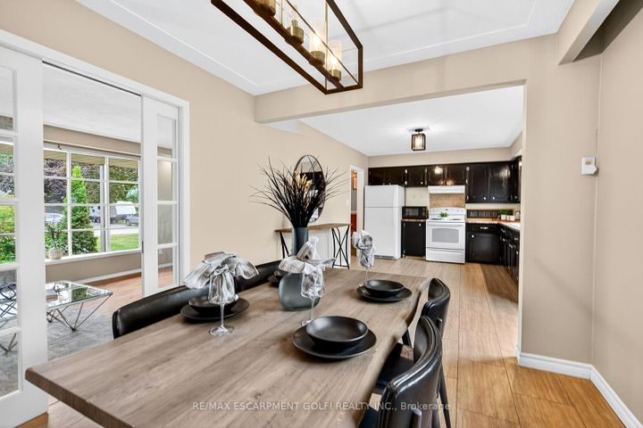 Photo 12 at 5 Westmoreland Road, Rural Flamborough, Hamilton