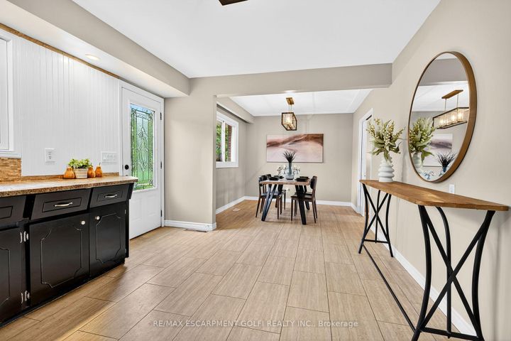Photo 15 at 5 Westmoreland Road, Rural Flamborough, Hamilton