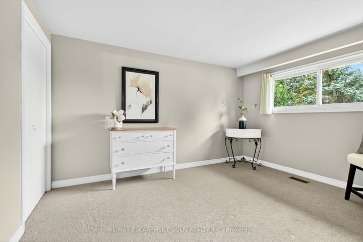 Photo 21 at 5 Westmoreland Road, Rural Flamborough, Hamilton