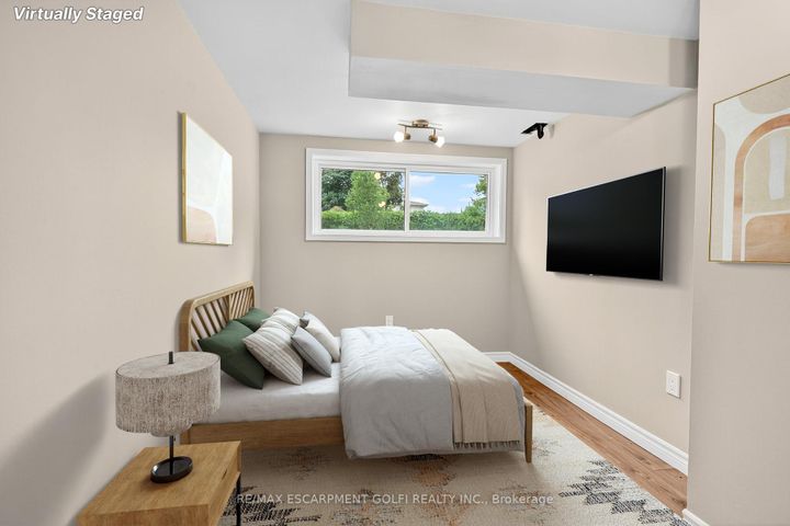 Photo 27 at 5 Westmoreland Road, Rural Flamborough, Hamilton