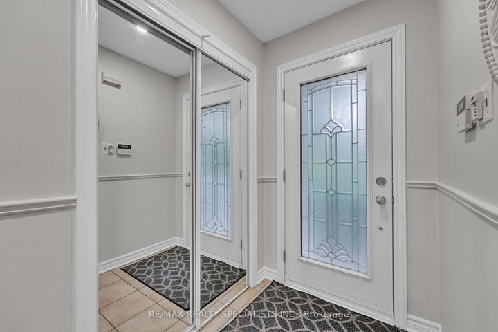 Photo 2 at 136 Clover Bloom Road, Wellington, Brampton