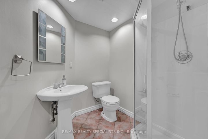 Photo 16 at 136 Clover Bloom Road, Wellington, Brampton