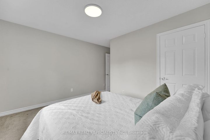 Photo 23 at 136 Clover Bloom Road, Wellington, Brampton