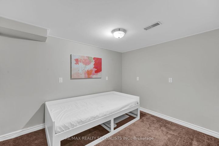 Photo 32 at 136 Clover Bloom Road, Wellington, Brampton