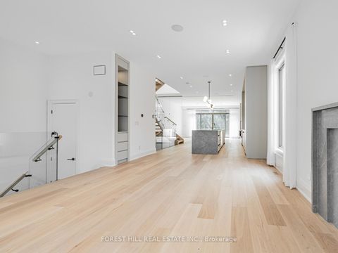 Photo 5 at 171 Elmwood Avenue, Willowdale East, Toronto