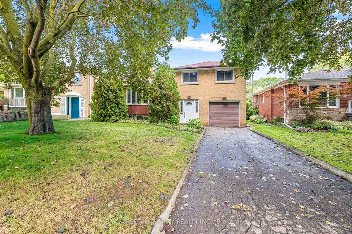 Photo 0 at 44 Bowerbank Drive, Newtonbrook East, Toronto