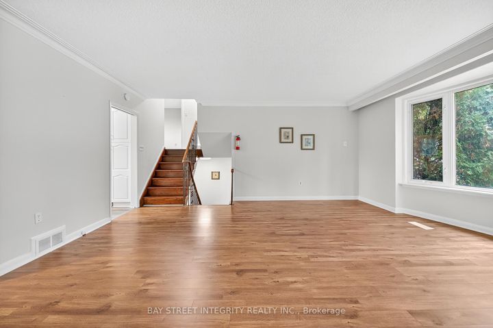 Photo 13 at 44 Bowerbank Drive, Newtonbrook East, Toronto