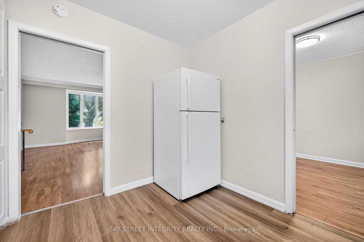 Photo 20 at 44 Bowerbank Drive, Newtonbrook East, Toronto