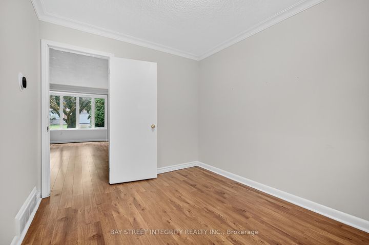 Photo 21 at 44 Bowerbank Drive, Newtonbrook East, Toronto