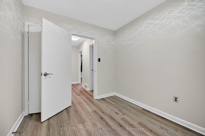 Photo 29 at 44 Bowerbank Drive, Newtonbrook East, Toronto