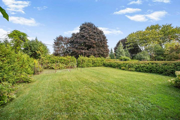 Photo 37 at 44 Bowerbank Drive, Newtonbrook East, Toronto