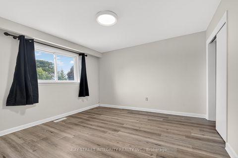 Photo 23 at 44 Bowerbank Drive, Newtonbrook East, Toronto