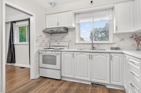 Photo 30 at 44 Bowerbank Drive, Newtonbrook East, Toronto Photo 30 at 44 Bowerbank Drive, Newtonbrook East, Toronto