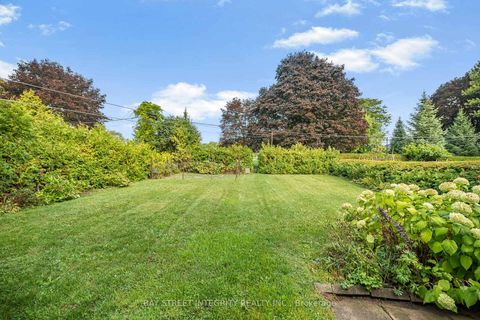 Photo 36 at 44 Bowerbank Drive, Newtonbrook East, Toronto