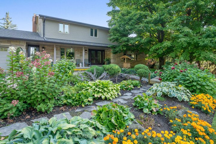 Photo 4 at 12609 Fifth Line, Rural Halton Hills, Halton Hills
