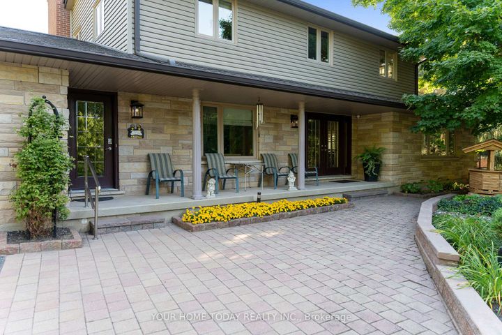 Photo 5 at 12609 Fifth Line, Rural Halton Hills, Halton Hills