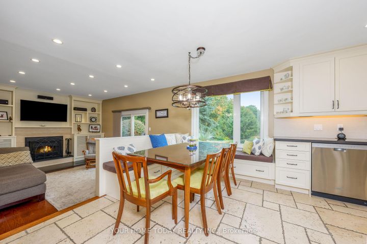 Photo 15 at 12609 Fifth Line, Rural Halton Hills, Halton Hills