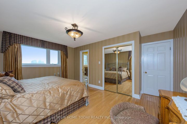 Photo 21 at 12609 Fifth Line, Rural Halton Hills, Halton Hills