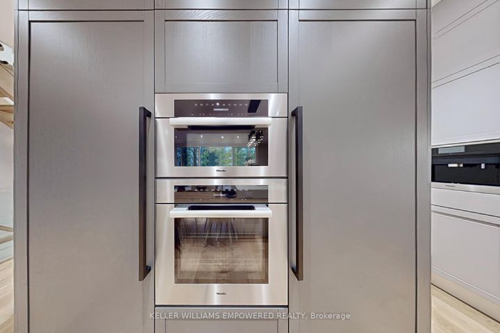 Photo 16 at 127 Joicey Boulevard, Nortown, Toronto