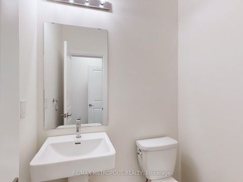 Photo 12 at 21 La Reine Avenue, Oak Ridges, Richmond Hill