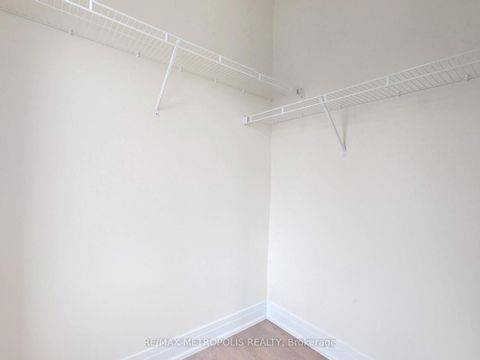 Photo 31 at 21 La Reine Avenue, Oak Ridges, Richmond Hill