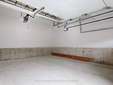 Photo 45 at 21 La Reine Avenue, Oak Ridges, Richmond Hill