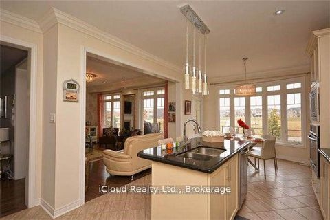 Photo 11 at 109 Kaitting Trail, GO Glenorchy, Oakville