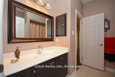 Photo 16 at 109 Kaitting Trail, GO Glenorchy, Oakville