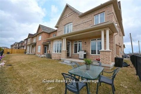 Photo 19 at 109 Kaitting Trail, GO Glenorchy, Oakville