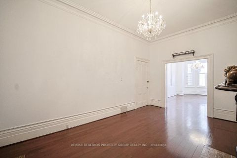 Photo 8 at 141 Gerrard Street E, Moss Park, Toronto
