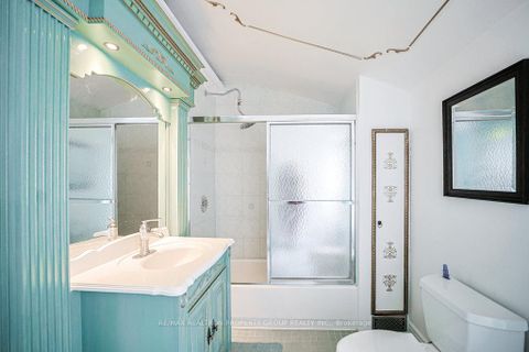 Photo 15 at 141 Gerrard Street E, Moss Park, Toronto