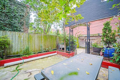 Photo 37 at 141 Gerrard Street E, Moss Park, Toronto