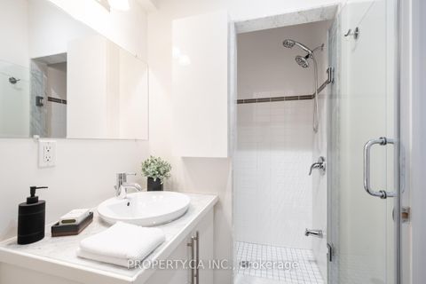 Photo 18 at 1 - 473 Dupont Street, Annex, Toronto