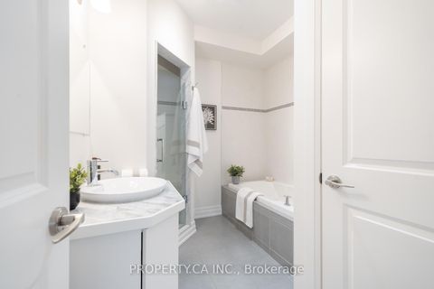 Photo 27 at 1 - 473 Dupont Street, Annex, Toronto
