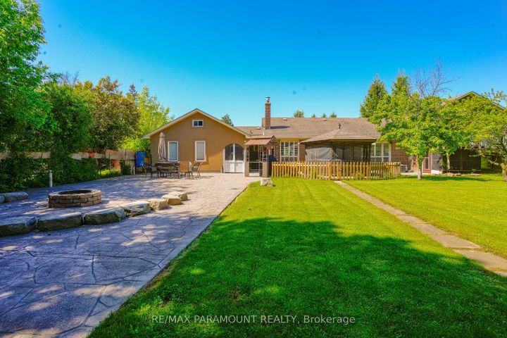 Photo 42 at 48 Boreham Circle, Snelgrove, Brampton