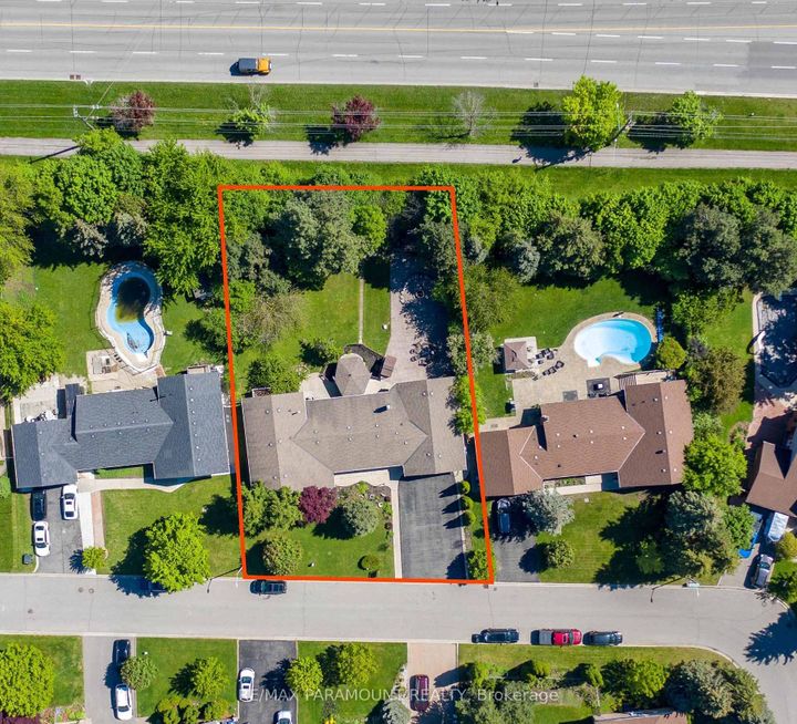 Photo 46 at 48 Boreham Circle, Snelgrove, Brampton