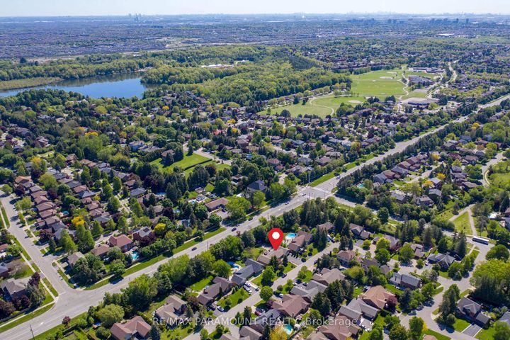Photo 47 at 48 Boreham Circle, Snelgrove, Brampton