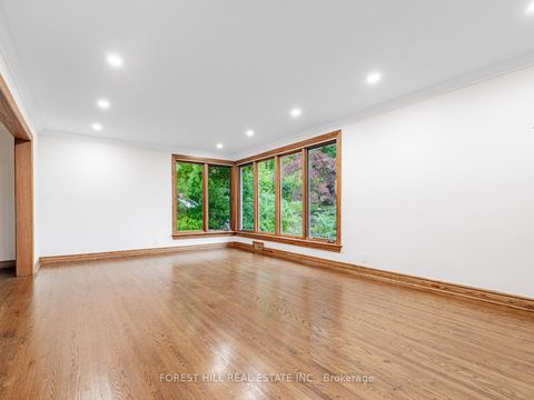 Photo 3 at 54 Plymbridge Road, York Mills, Toronto