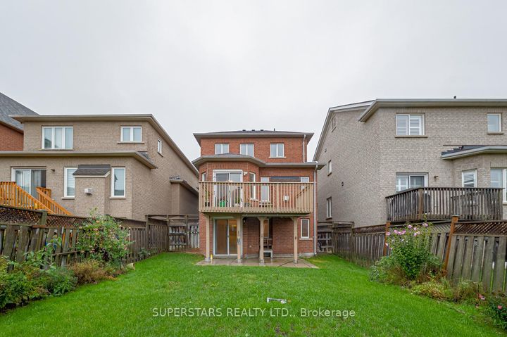 Photo 26 at 9 Weatherill Road, Berczy, Markham