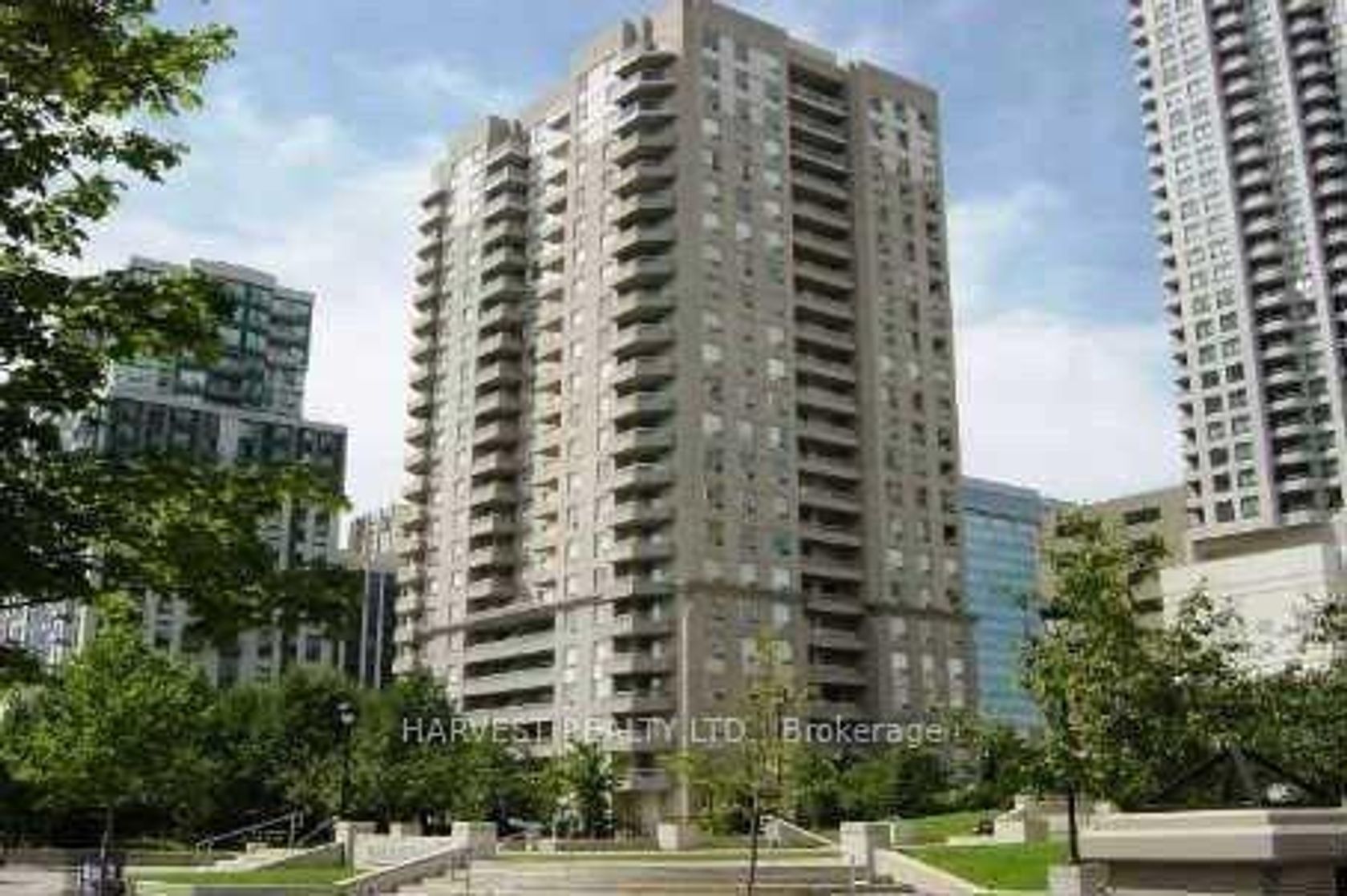 2206 - 18 HILLCREST Avenue, Willowdale East, Toronto 