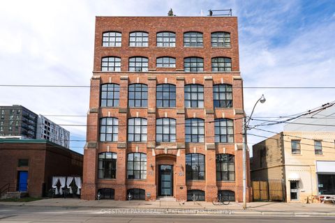 Photo 3 at 201 - 736 Dundas Street E, Regent Park, Toronto